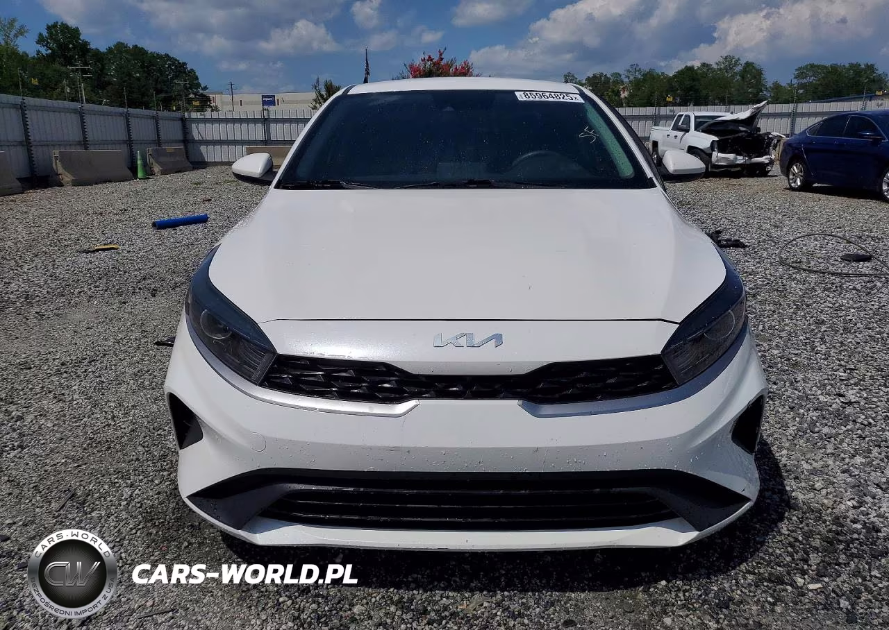 2023 Kia Forte Lxs VIN:3KPF24AD7PE508769 - 5
