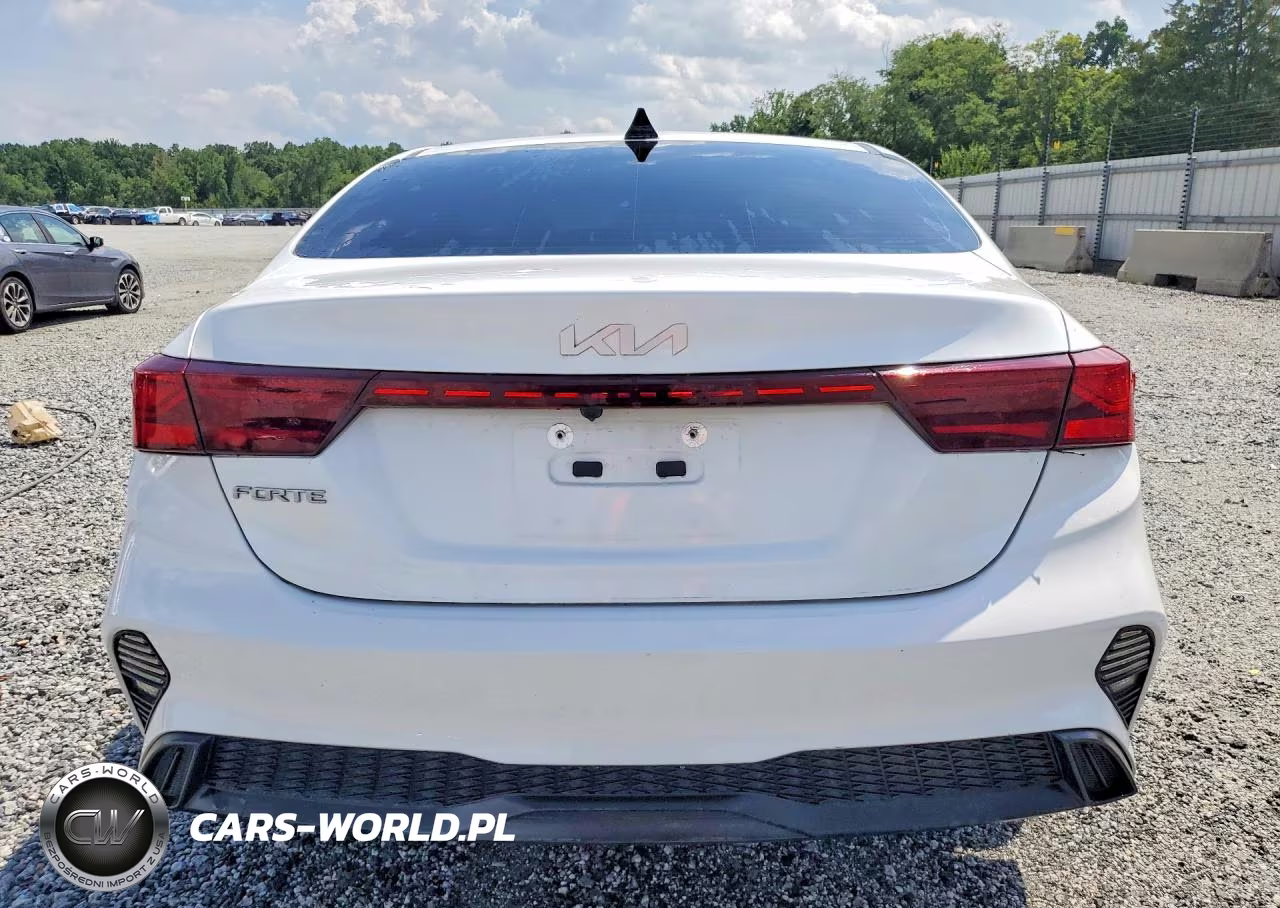 2023 Kia Forte Lxs VIN:3KPF24AD7PE508769 - 6