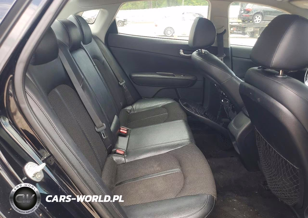2020 Kia Optima S VIN:5XXGT4L3XLG408379 - 10