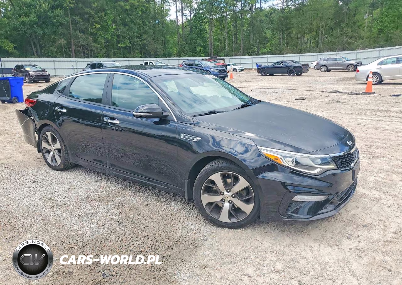 2020 Kia Optima S VIN:5XXGT4L3XLG408379 - 4