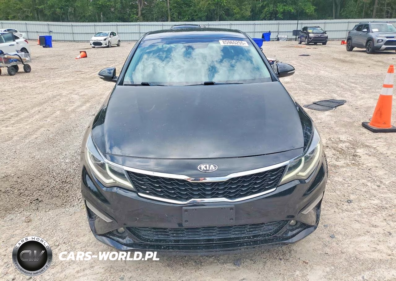 2020 Kia Optima S VIN:5XXGT4L3XLG408379 - 5