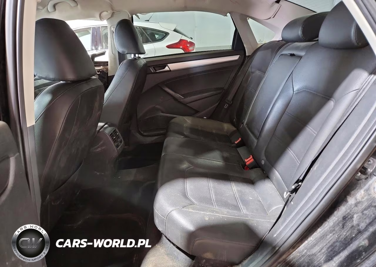 2012 Volkswagen Passat Se VIN:1VWBN7A33CC087839 - 10