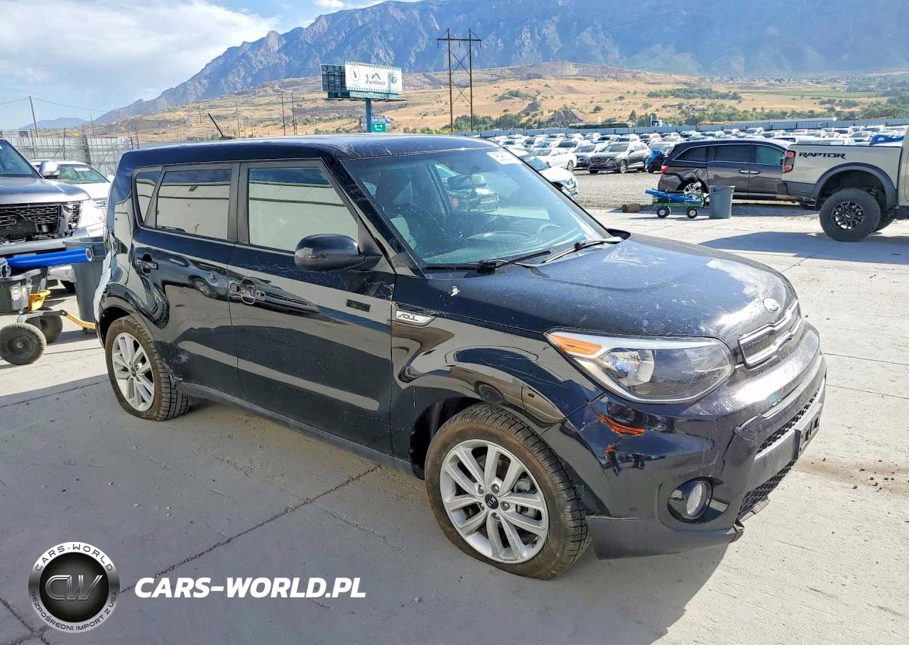2018 Kia Soul + VIN:KNDJP3A54J7531870 - 4