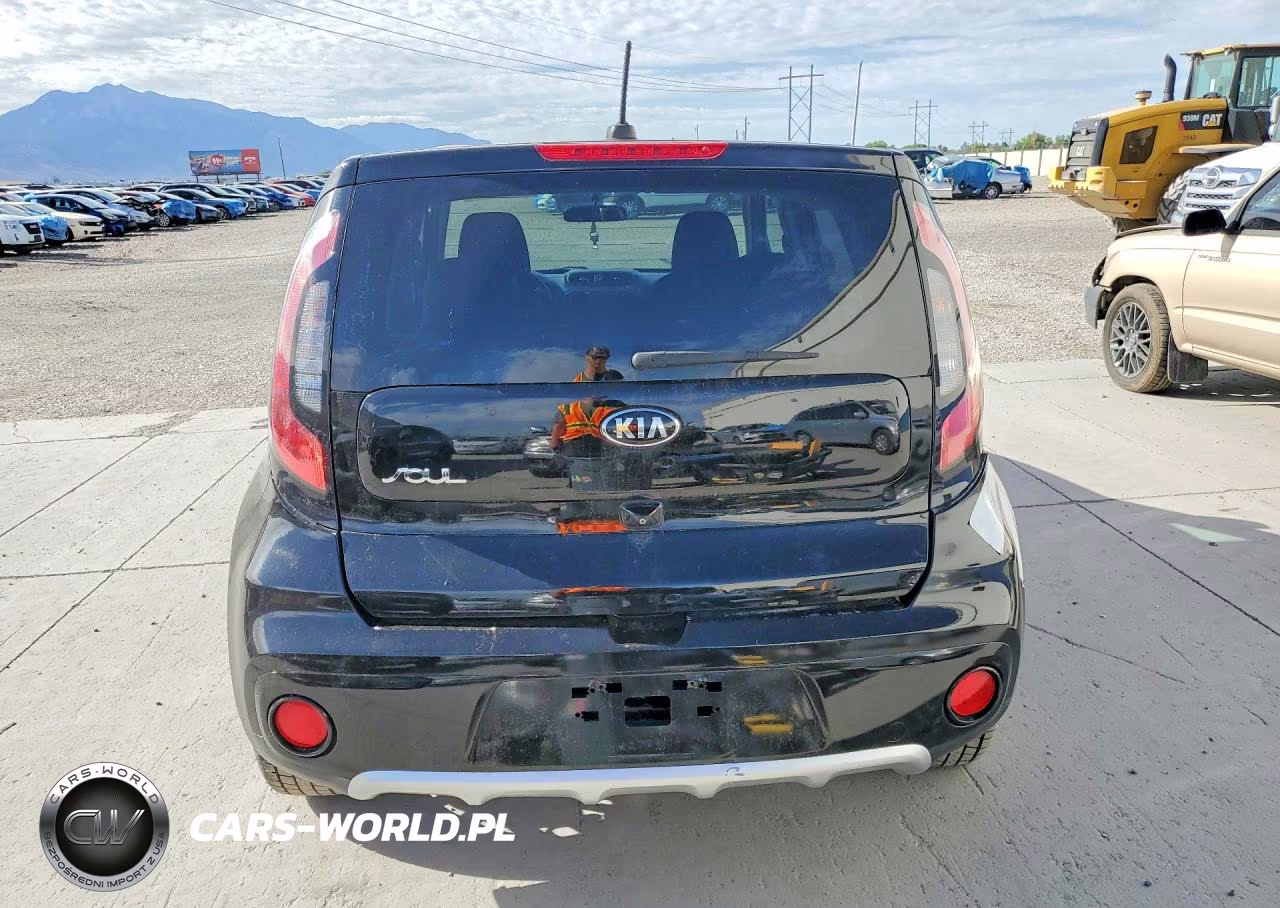 2018 Kia Soul + VIN:KNDJP3A54J7531870 - 6