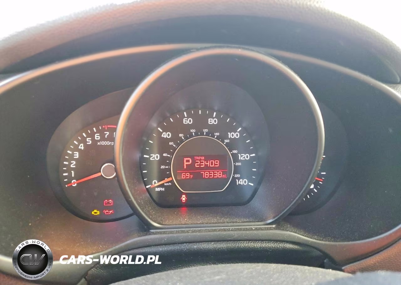 2018 Kia Soul + VIN:KNDJP3A54J7531870 - 9