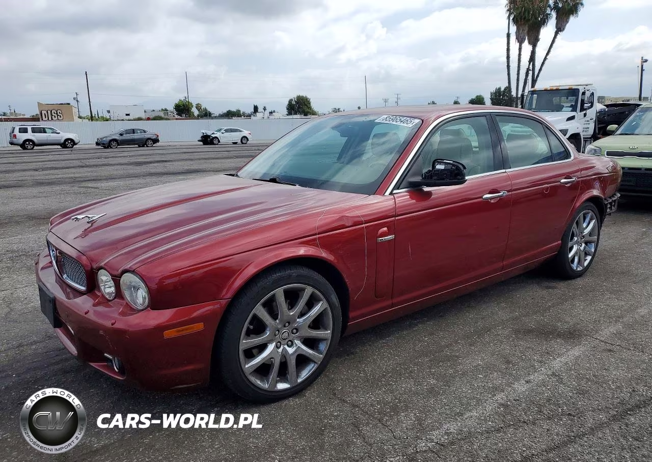 2009 Jaguar Xj8