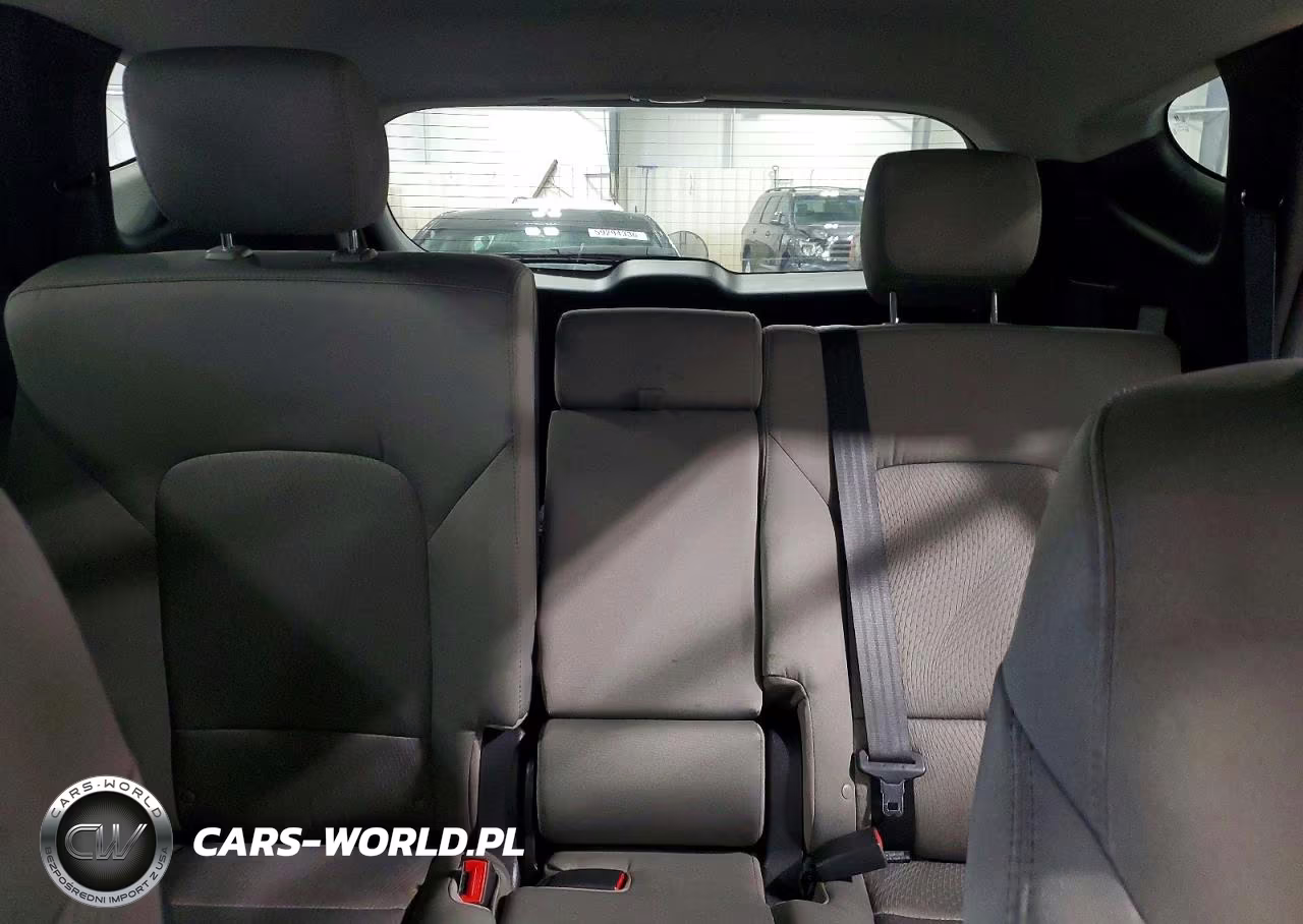 2017 Hyundai Santa Fe Sport 2.4L VIN:5NMZUDLB8HH040970 - 10
