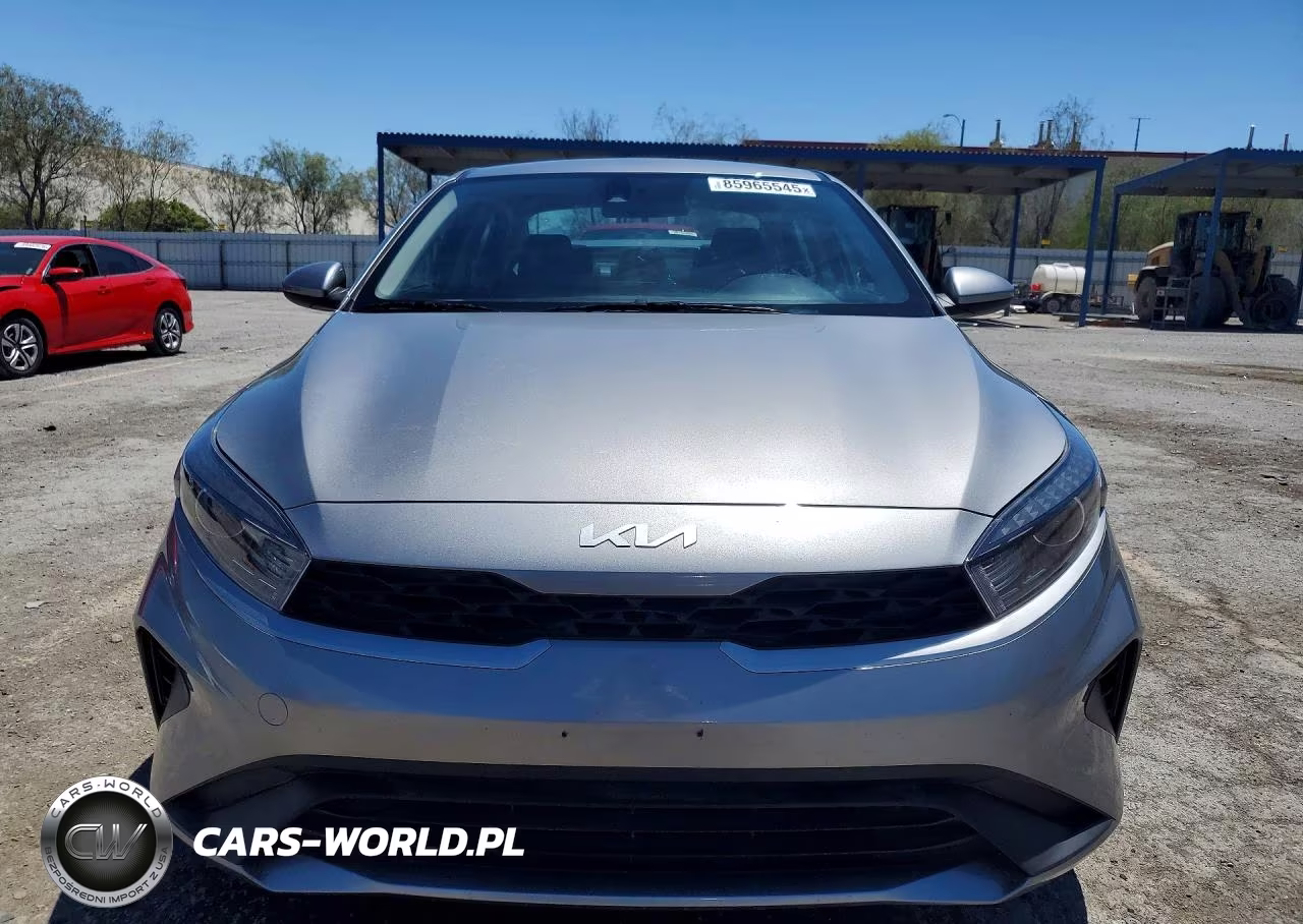 2024 Kia Forte Lxs VIN:3KPF24AD4RE787407 - 5