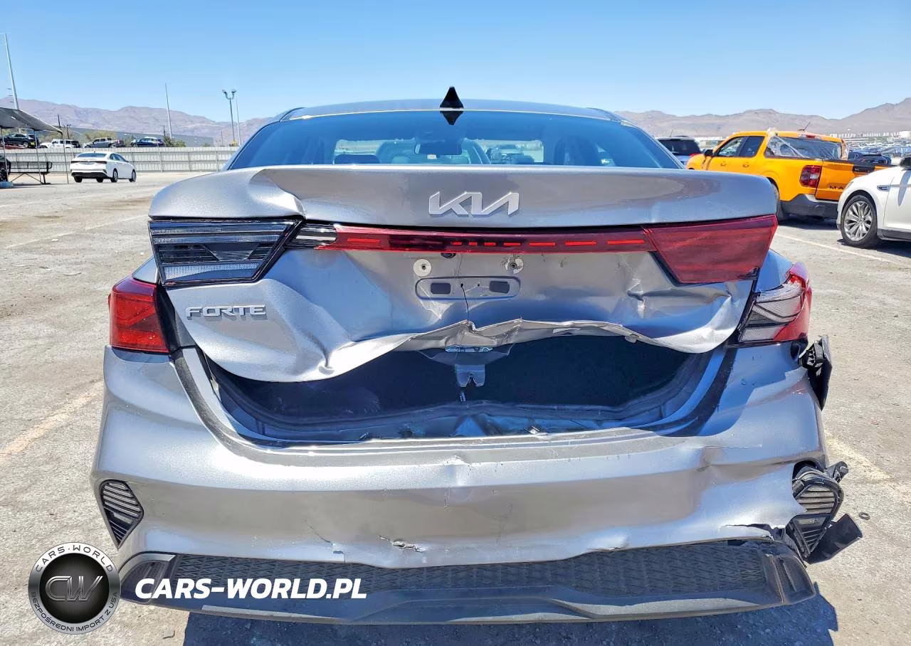 2024 Kia Forte Lxs VIN:3KPF24AD4RE787407 - 6