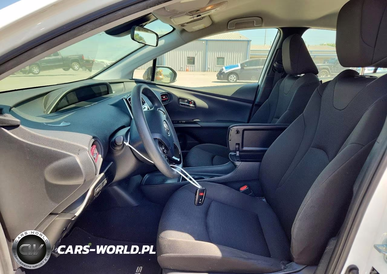 2019 Toyota Prius L Eco VIN:JTDKARFUXK3088755 - 7