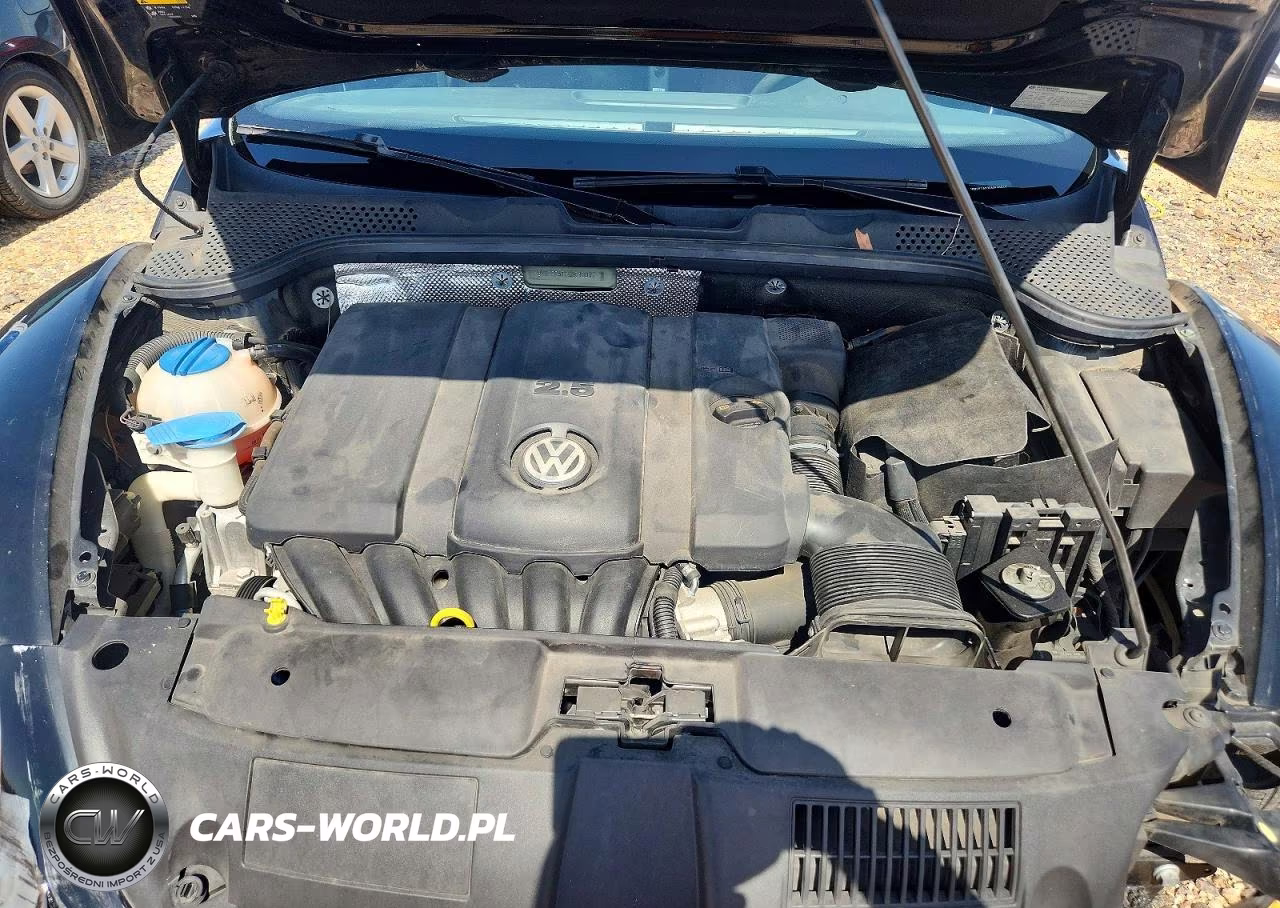 2014 Volkswagen Beetle VIN:3VWFP7AT3EM610015 - 11
