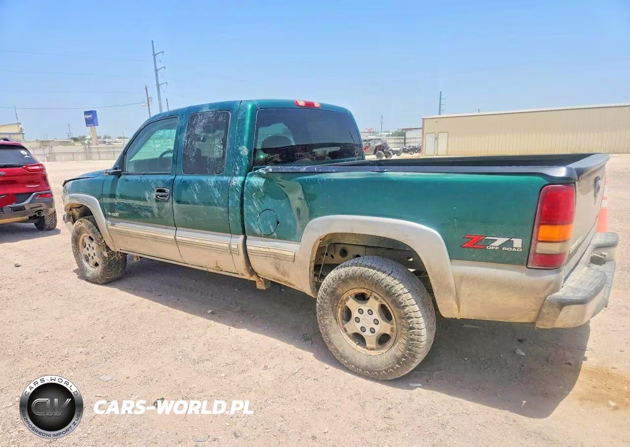 2000 Chevrolet Silverado K1500 VIN:1GCEK19T3YE365130 - 2