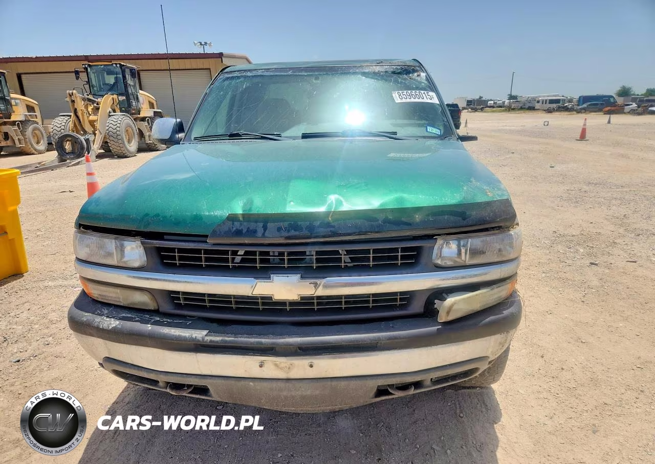 2000 Chevrolet Silverado K1500 VIN:1GCEK19T3YE365130 - 5