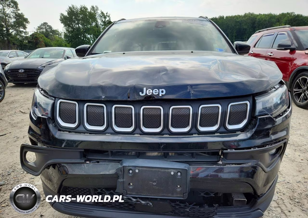 2022 Jeep Compass Latitude VIN:3C4NJCBB4NT138816 - 5