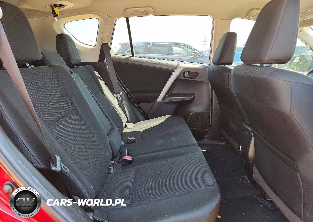 2018 Toyota Rav4 Le VIN:2T3ZFREV5JW493895 - 11