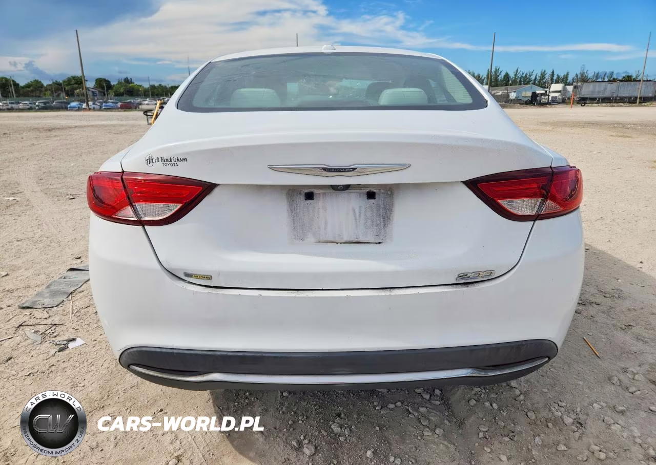 2015 Chrysler 200 Limited VIN:1C3CCCAB1FN611371 - 6