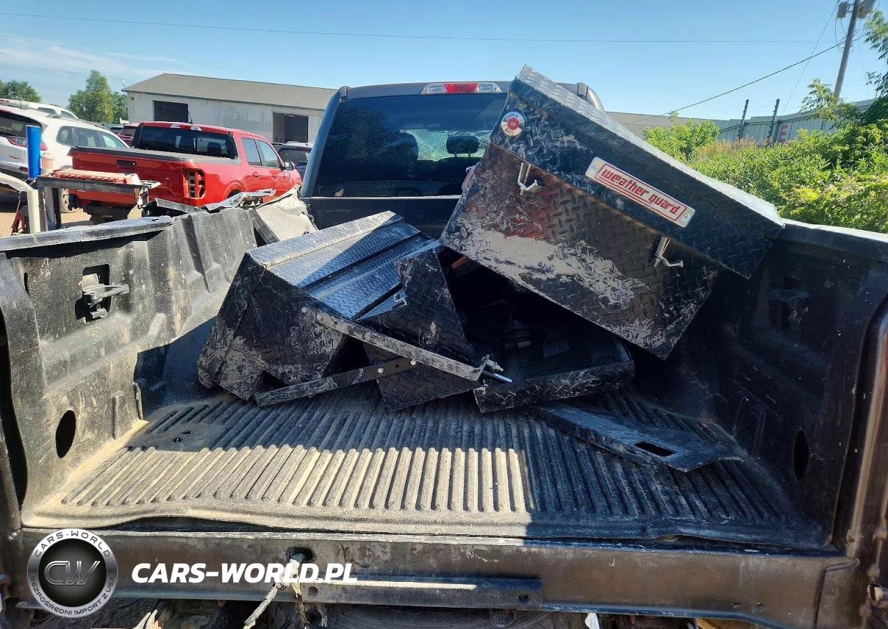 2018 Ford F350 Super Duty VIN:1FT8W3BT9JEC00065 - 10