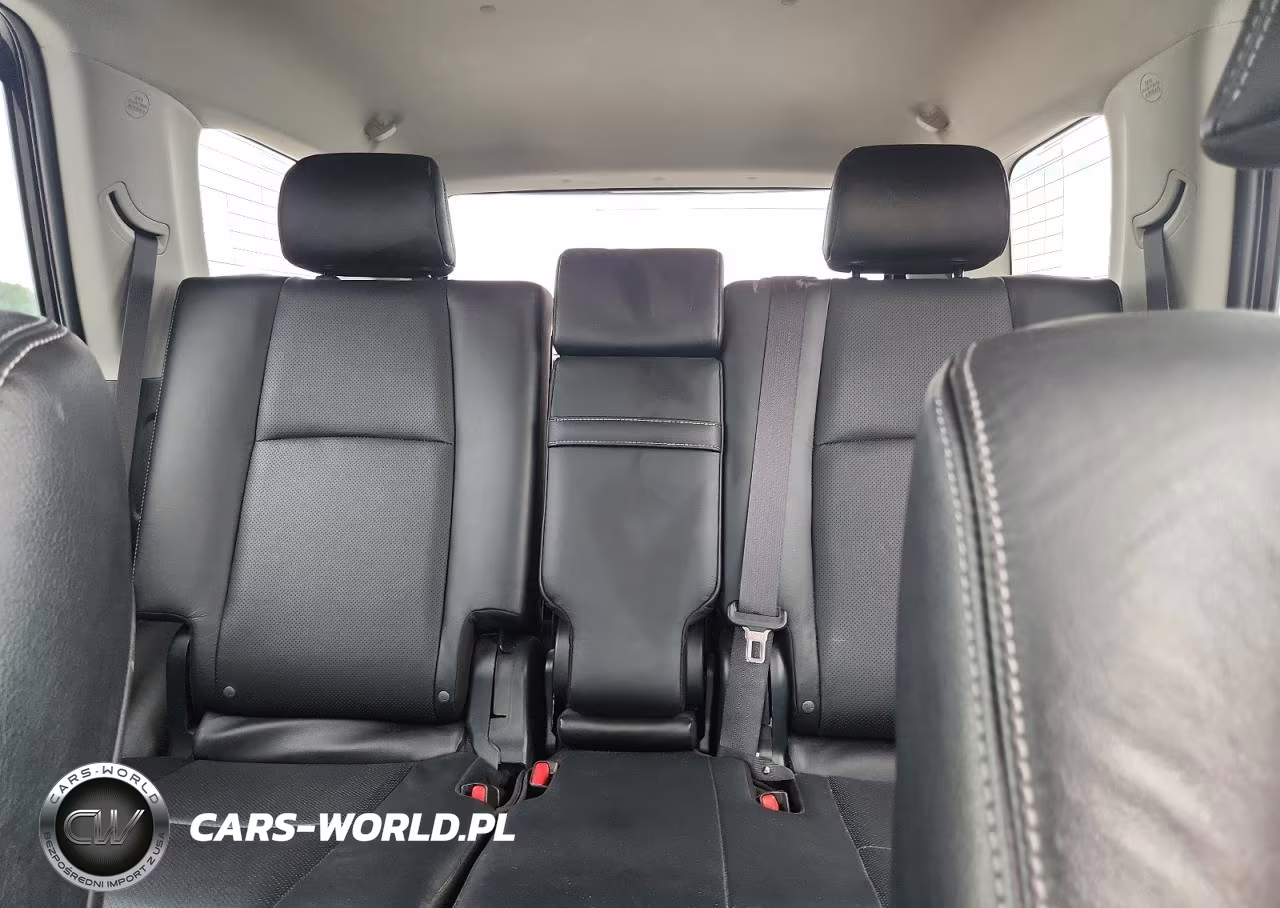 2021 Toyota 4Runner Limited VIN:JTEDU5JR9M5230768 - 10