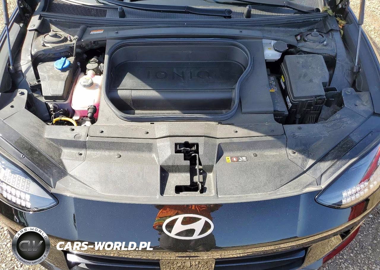 2023 Hyundai Ioniq 6 Limited VIN:KMHM54AC9PA041164 - 11