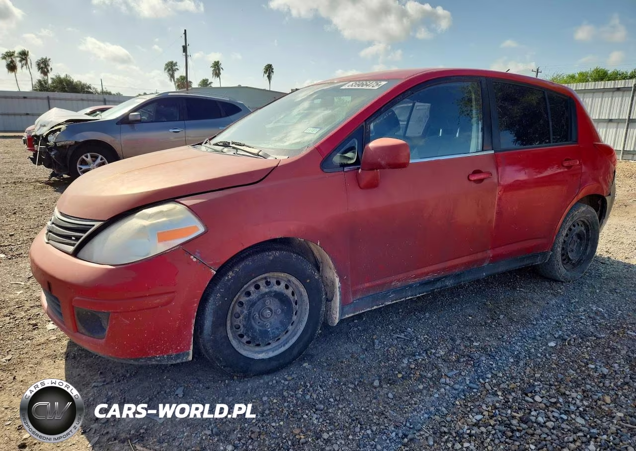 2011 Nissan Versa 1.8 S