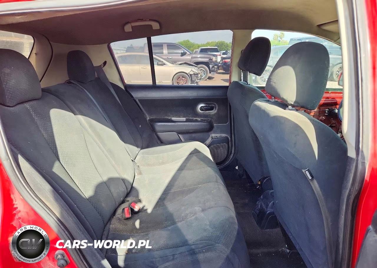 2011 Nissan Versa 1.8 S VIN:3N1BC1CP6BL387550 - 10