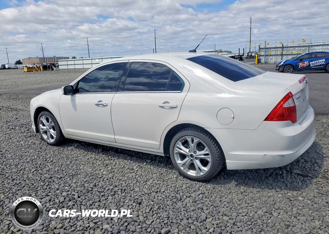2012 Ford Fusion Se VIN:3FAHP0HA5CR379132 - 2