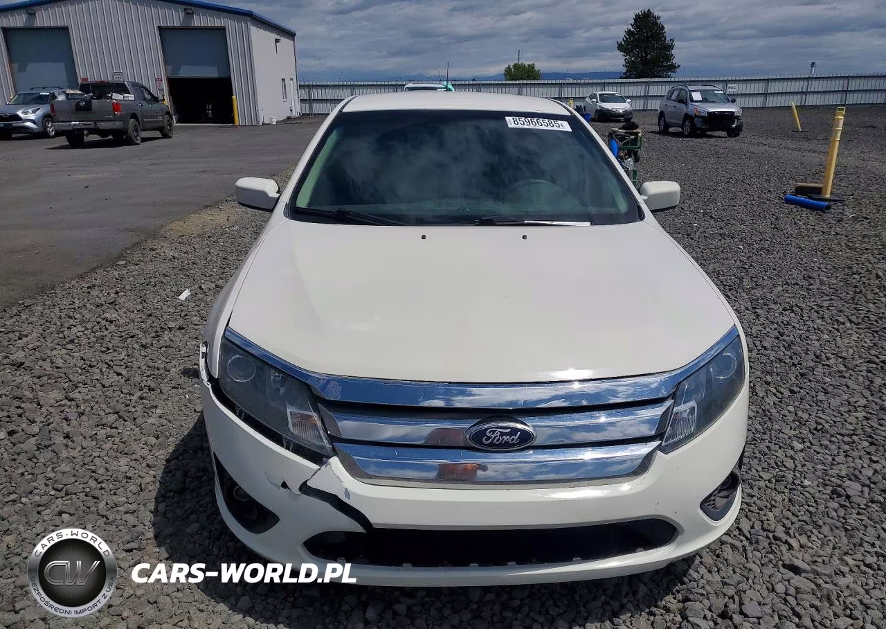 2012 Ford Fusion Se VIN:3FAHP0HA5CR379132 - 5
