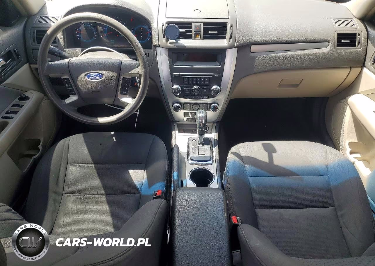 2012 Ford Fusion Se VIN:3FAHP0HA5CR379132 - 8