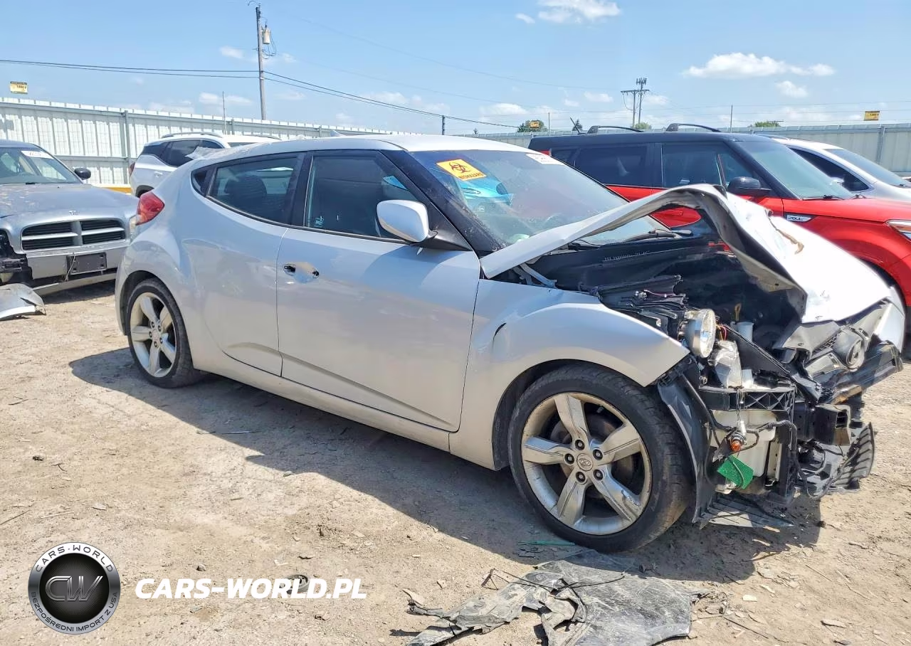 2012 Hyundai Veloster Base VIN:KMHTC6AD4CU051471 - 4