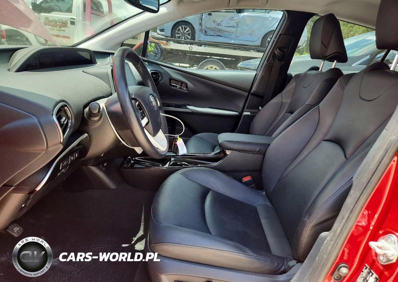 2019 Toyota Prius Prime Advanced VIN:JTDKARFP5K3111109 - 7