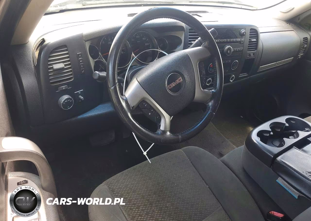 2008 GMC Sierra C1500 VIN:2GTEC19J281108652 - 8