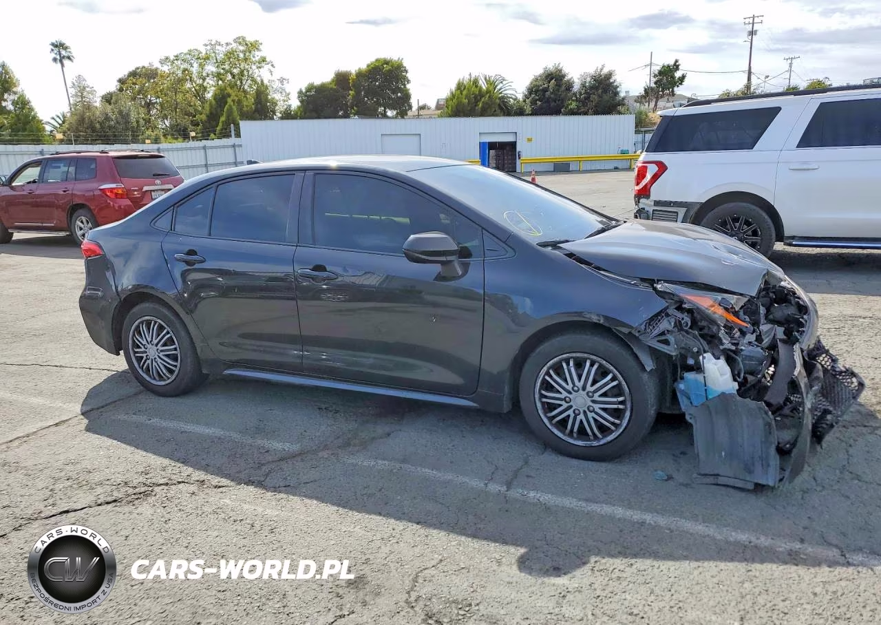 2020 Toyota Corolla Le VIN:JTDEPRAE9LJ034064 - 4