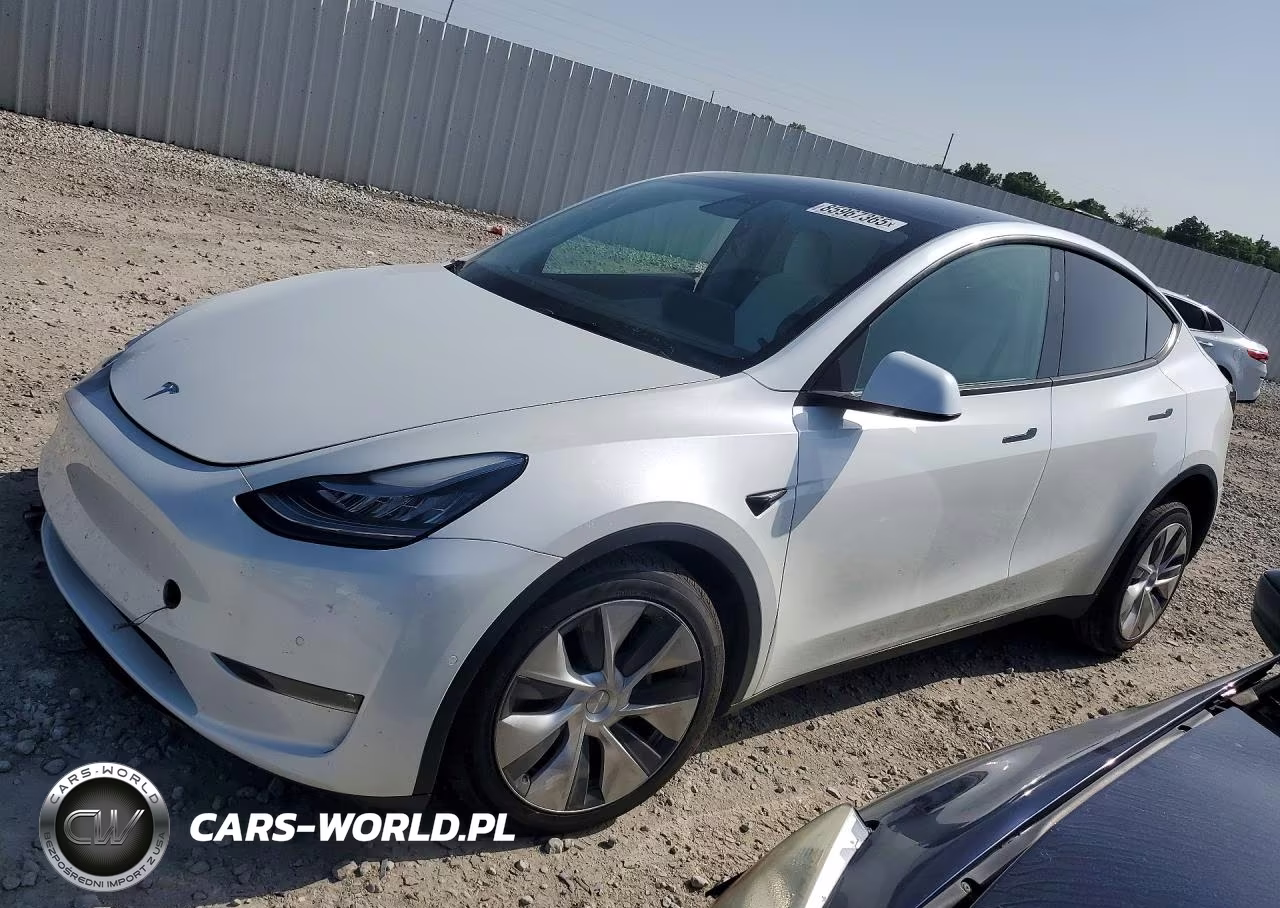 2021 Tesla Model Y – zdjęcie 1 z 12