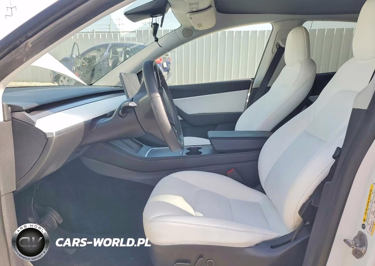 2021 Tesla Model Y VIN:5YJYGDEE0MF195471 - 7