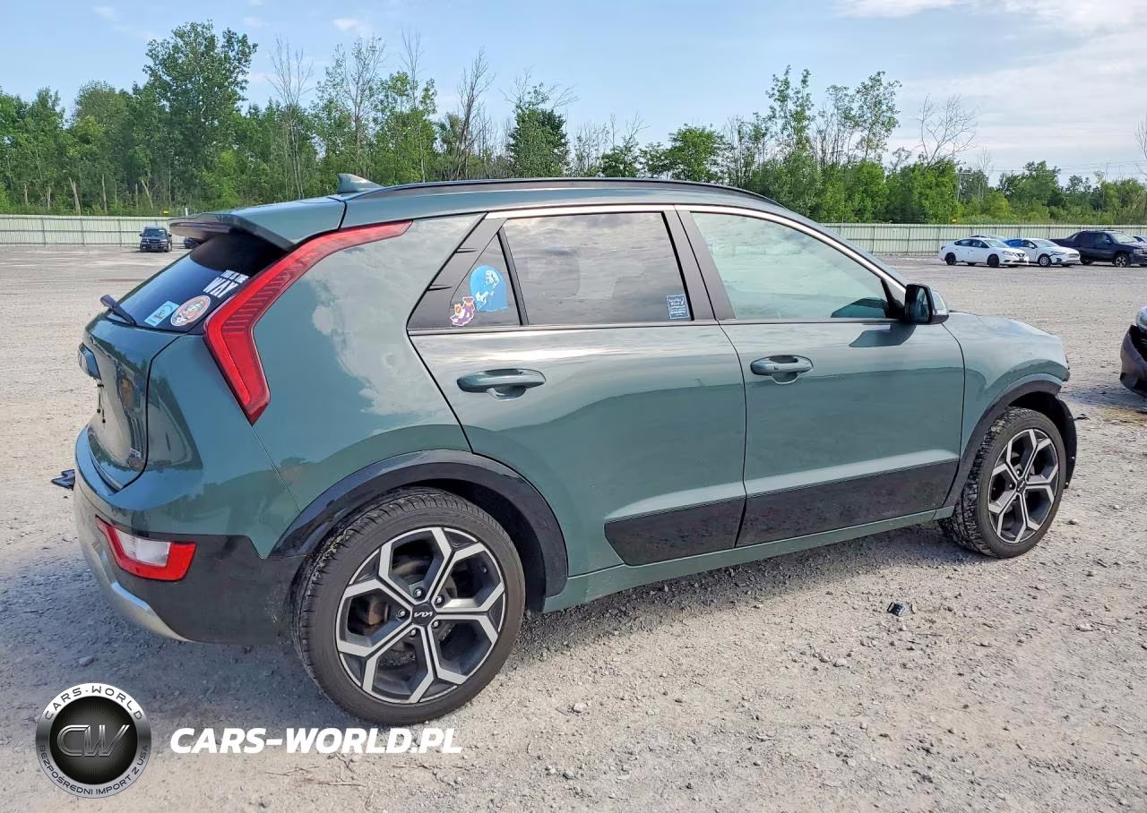 2023 Kia Niro Ex VIN:KNDCR3LE3P5060041 - 3