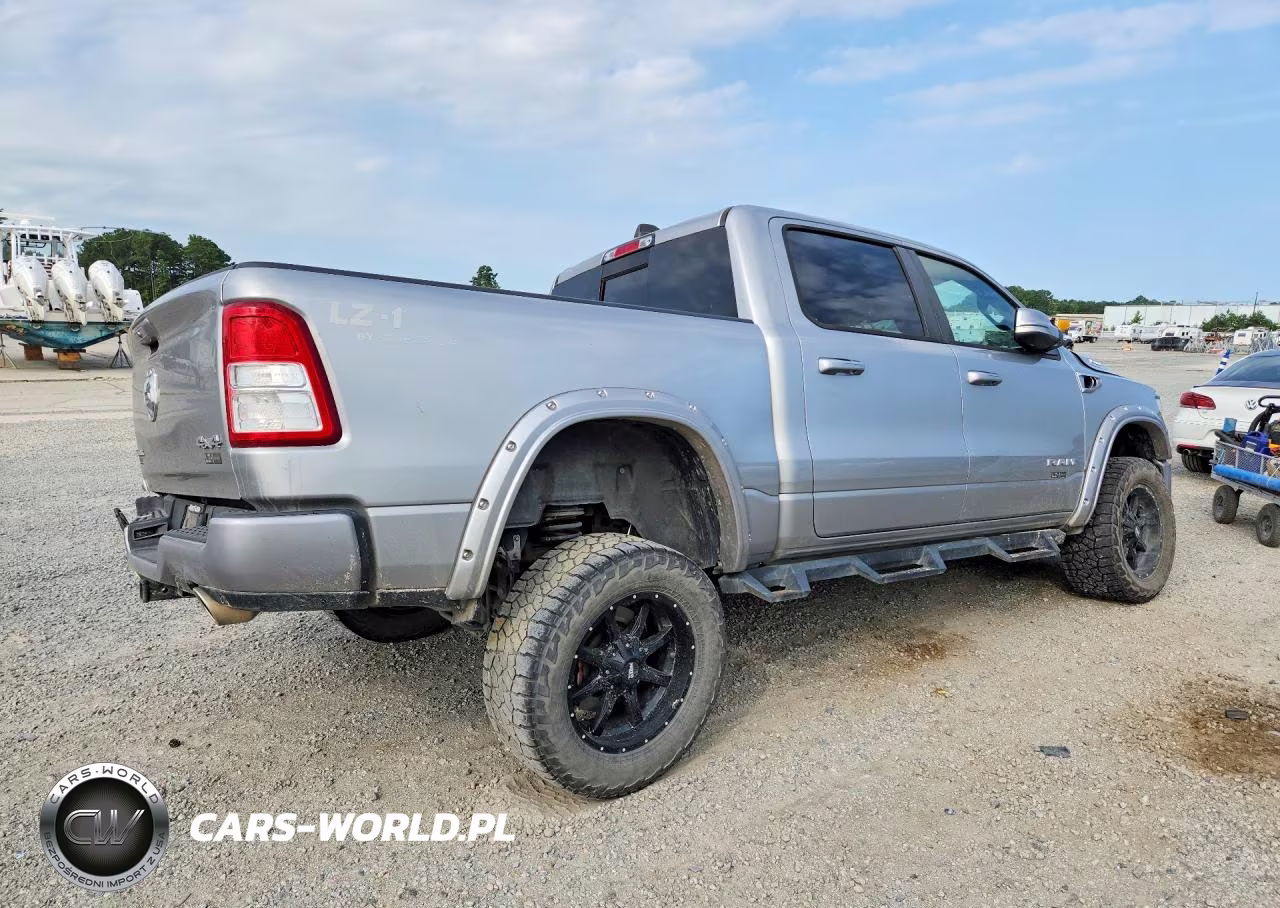 2021 Ram 1500 Big Horn-Lone Star VIN:1C6SRFFT9MN761225 - 3