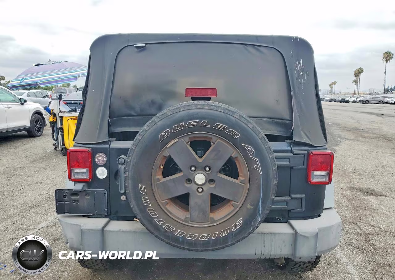 2007 Jeep Wrangler X VIN:1J4GB39147L208004 - 6