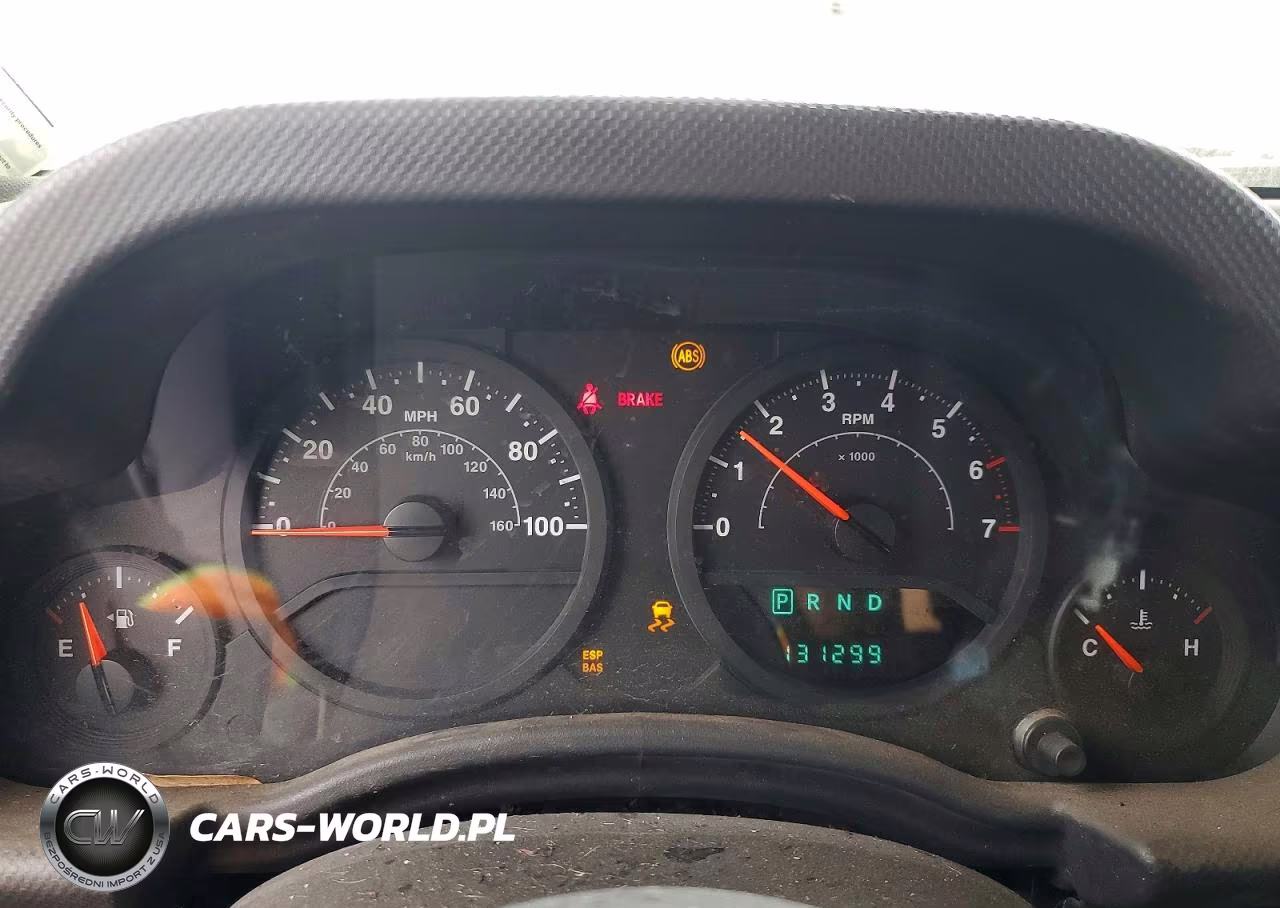 2007 Jeep Wrangler X VIN:1J4GB39147L208004 - 9