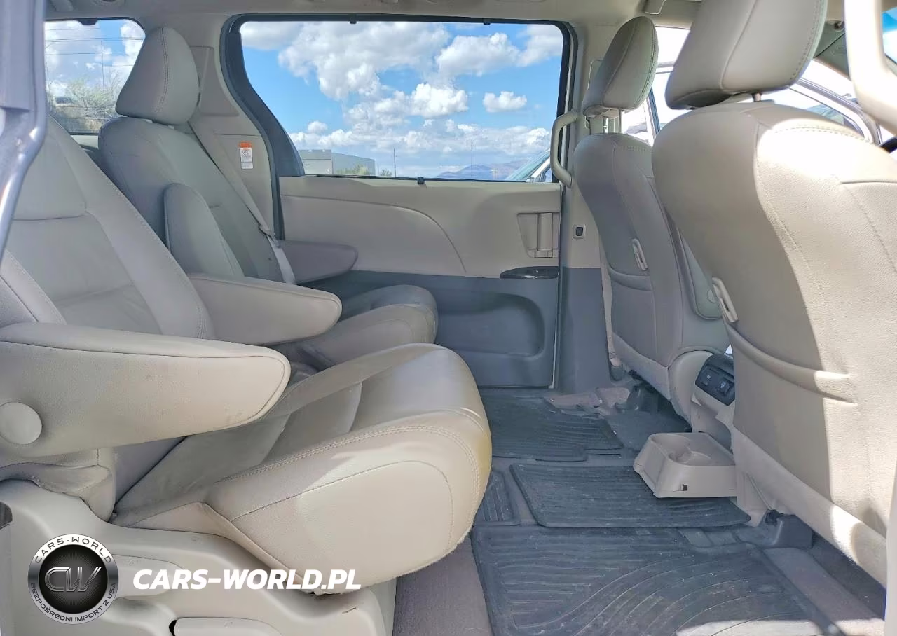 2017 Toyota Sienna Xle Premium 7-Passenger VIN:5TDDZ3DC2HS183102 - 11