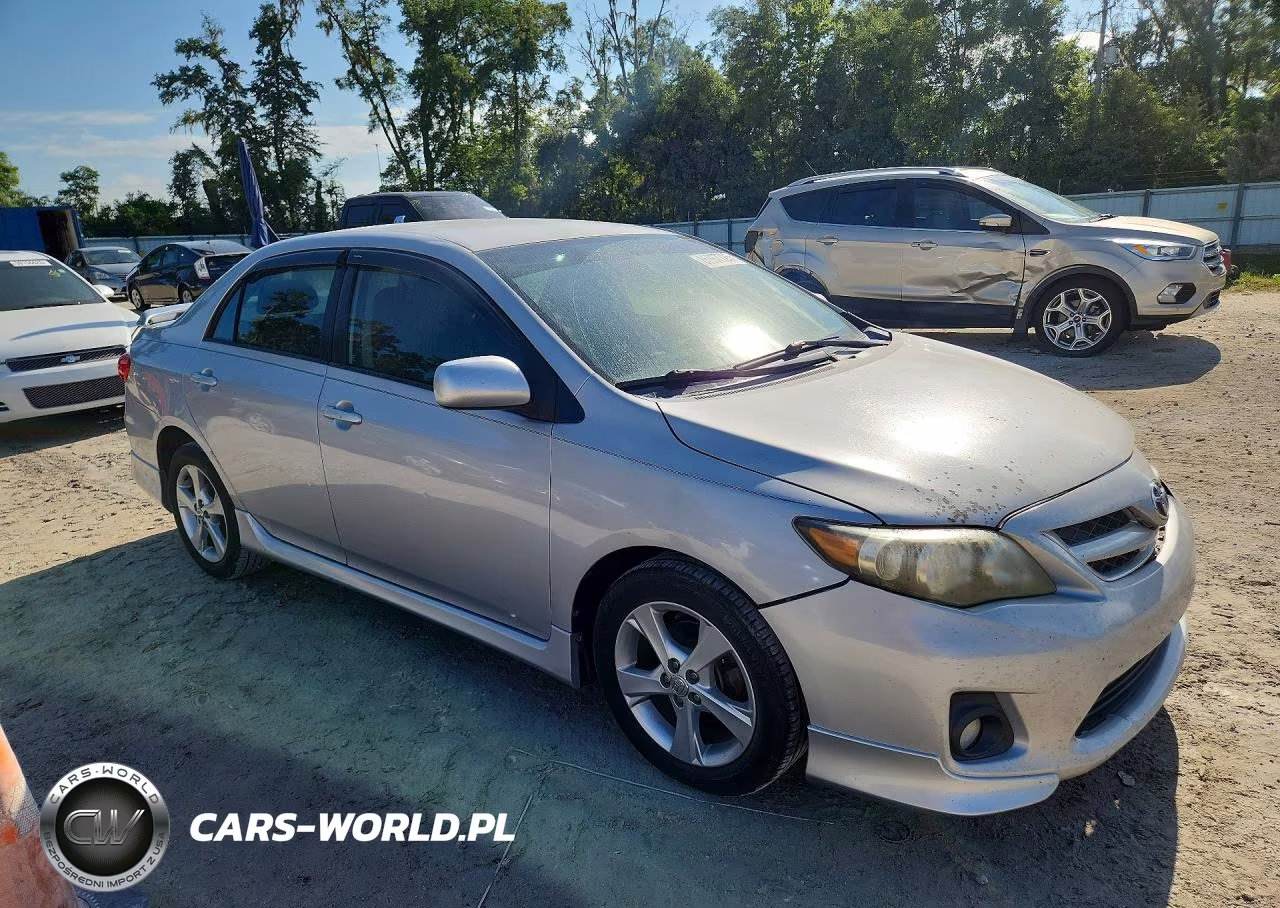 2011 Toyota Corolla S VIN:2T1BU4EE7BC656892 - 4