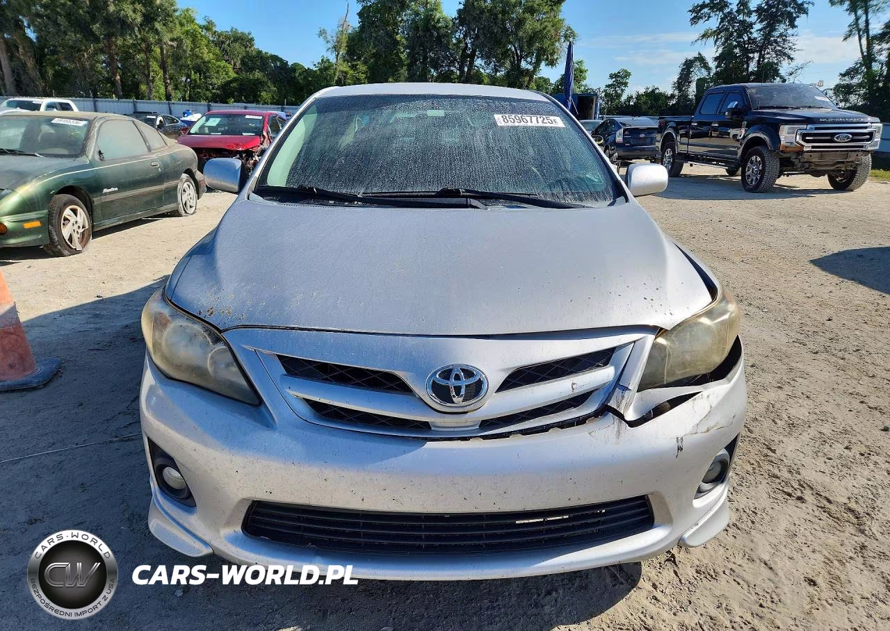 2011 Toyota Corolla S VIN:2T1BU4EE7BC656892 - 5