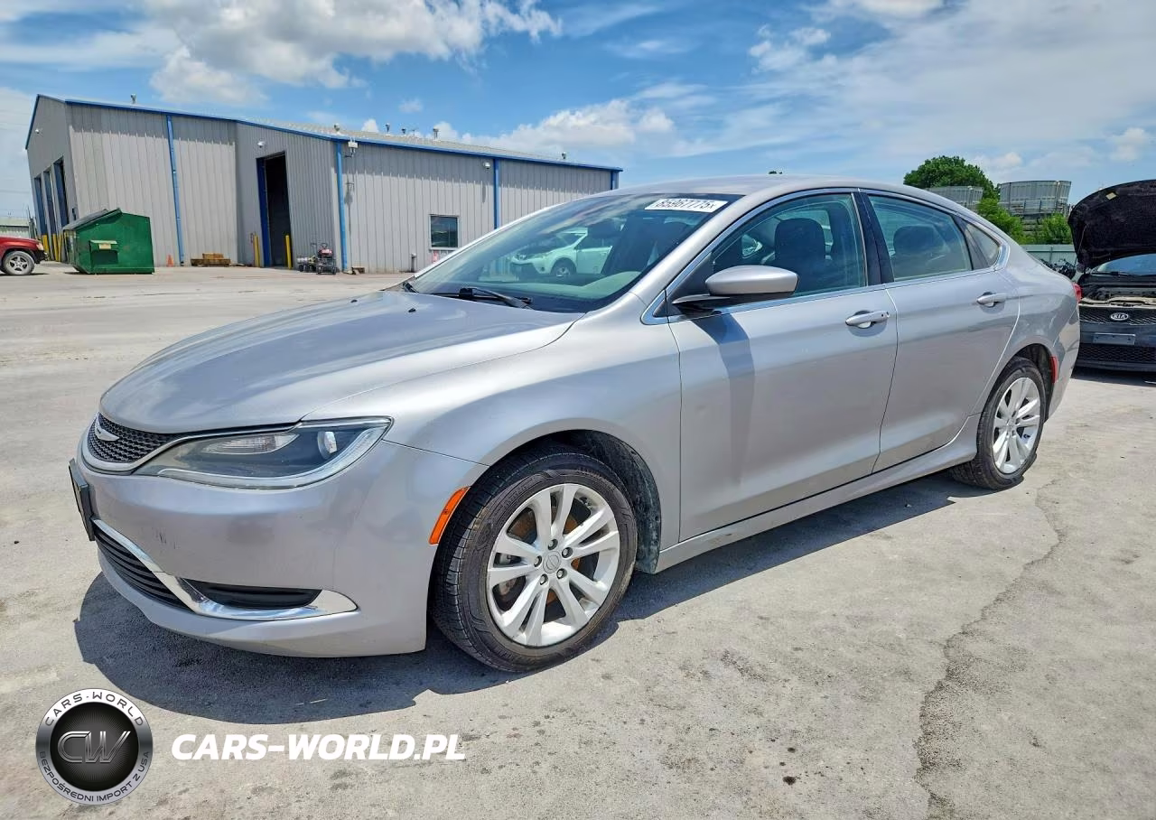 2015 Chrysler 200 Limited – zdjęcie 1 z 12