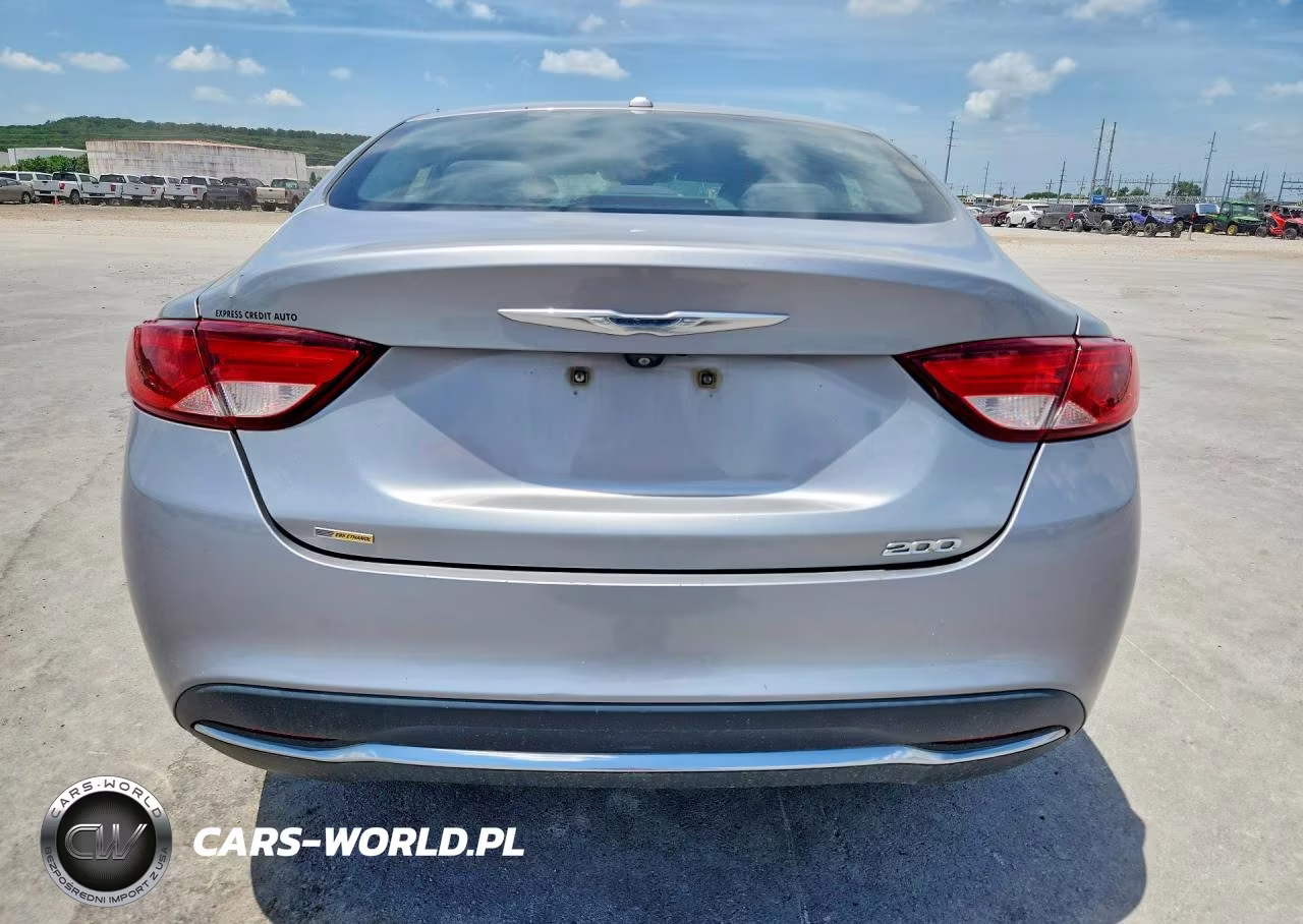 2015 Chrysler 200 Limited VIN:1C3CCCAB4FN649774 - 6