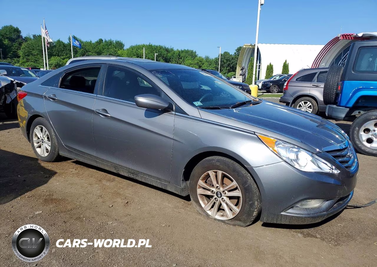 2013 Hyundai Sonata Gls VIN:5NPEB4AC6DH515870 - 4