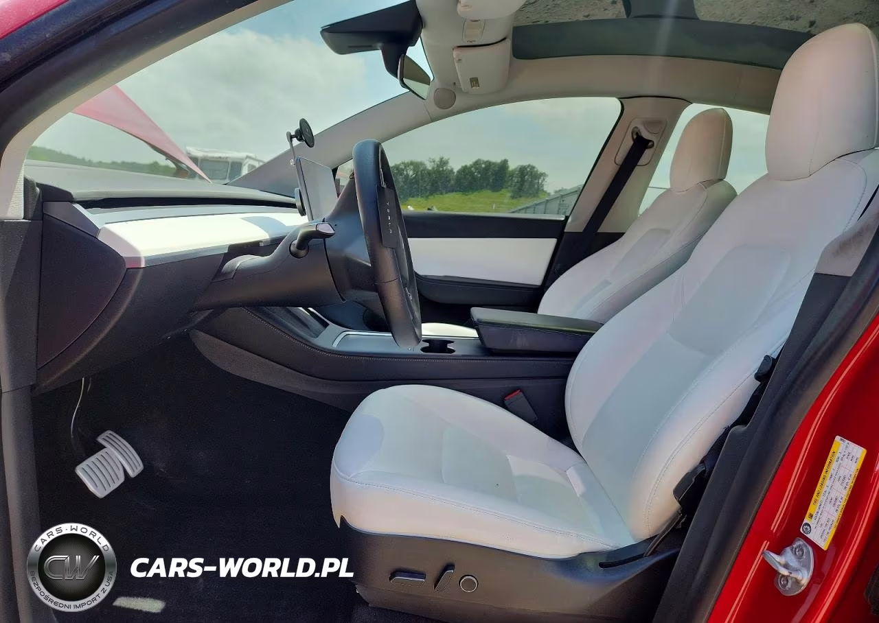 2022 Tesla Model Y VIN:7SAYGDEFXNF399563 - 7