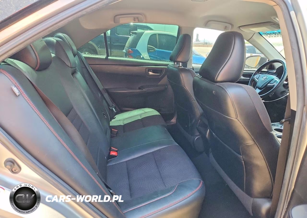 2017 Toyota Camry Le VIN:4T1BF1FK0HU421738 - 10
