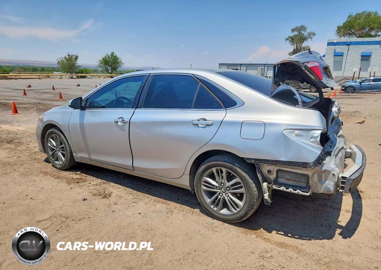 2017 Toyota Camry Le VIN:4T1BF1FK0HU421738 - 2