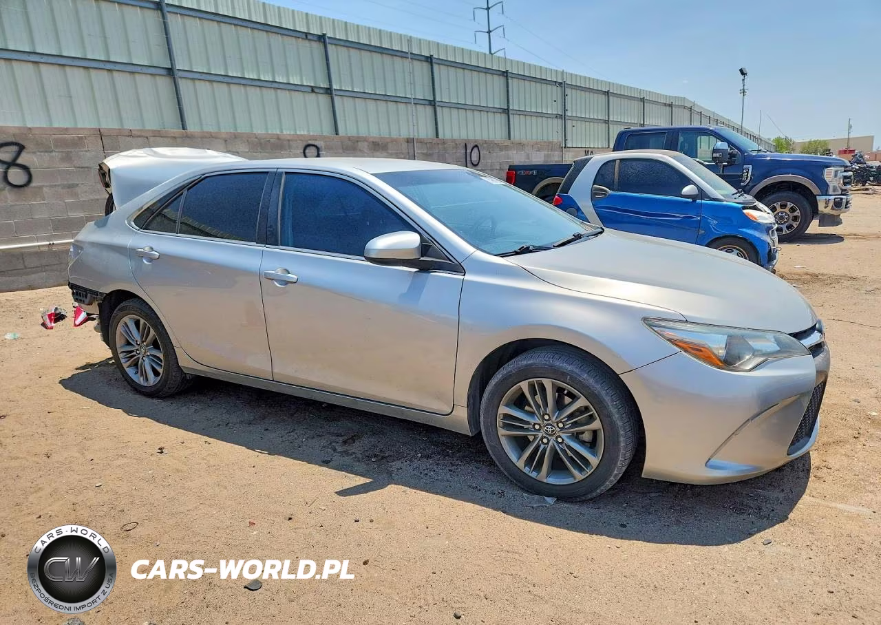 2017 Toyota Camry Le VIN:4T1BF1FK0HU421738 - 4