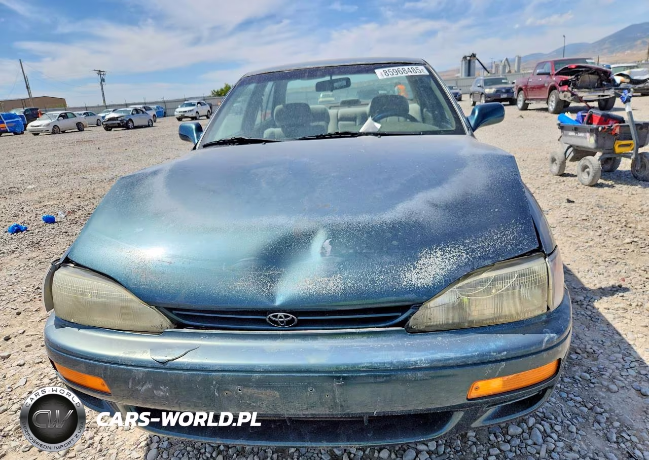 1996 Toyota Camry Le VIN:JT2BG12K8T0351597 - 5