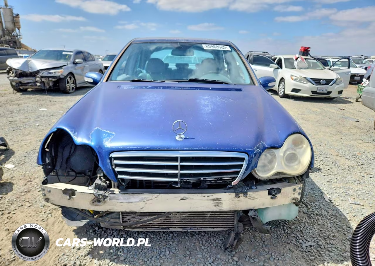 2004 Mercedes-Benz C 230K Sport Sedan VIN:WDBRF40J74F548598 - 5